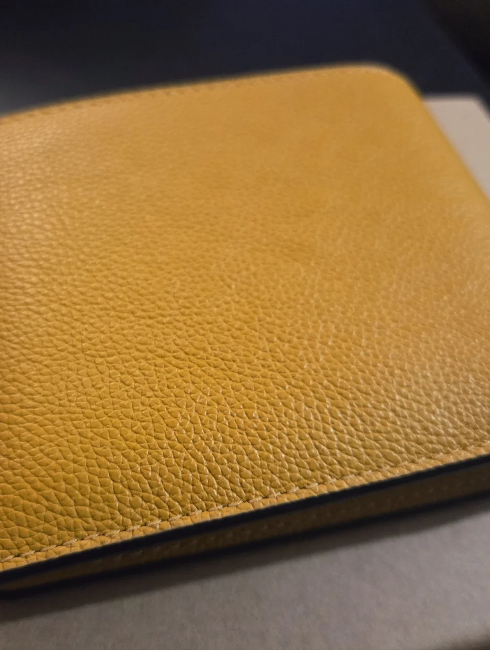 Coach Bifold Wallet Buttercup - Picture 3 of 6